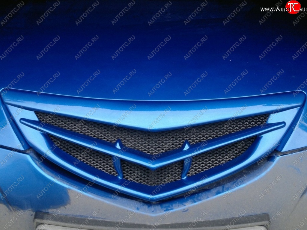 3 189 р. Решётка радиатора Style v2 (значок) Mazda 3/Axela BK дорестайлинг, хэтчбэк (2003-2006) (Неокрашенная)  с доставкой в г. Пермь