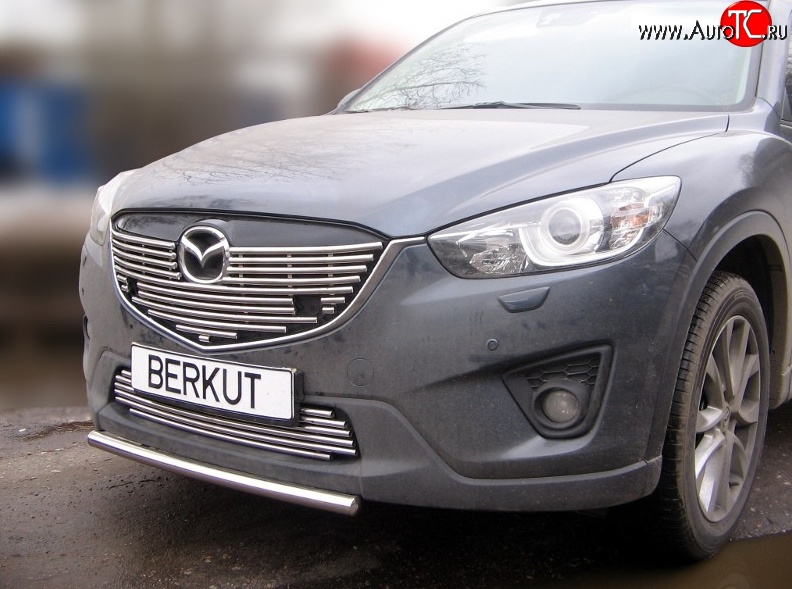6 199 р. Декоративная вставка воздухозаборника Berkut (d12 мм) Mazda CX-5 KE рестайлинг (2015-2017)  с доставкой в г. Пермь