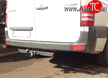 22 699 р. Фаркоп (без ступеньки) NovLine Mercedes-Benz Sprinter W906 (2006-2013)  с доставкой в г. Пермь