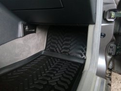 1 949 р. Коврики в салон Aileron 3D  Mercedes-Benz C-Class ( S202,  W202) (1992-2001) дорестайлинг универсал, дорестайлинг седан, рестайлинг седан, рестайлинг универсал  с доставкой в г. Пермь. Увеличить фотографию 3