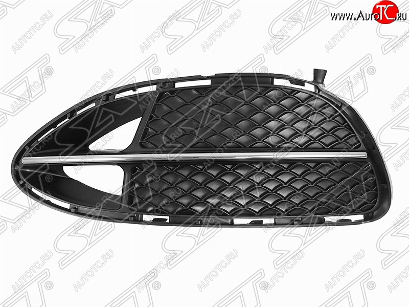 2 299 р. Левая заглушка воздухозаборника в передний бампер SAT Mercedes-Benz E-Class W212 рестайлинг седан (2013-2017)  с доставкой в г. Пермь