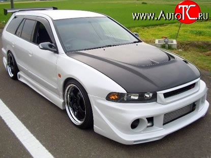 21 499 р. Пластиковый капот Dolphin Mitsubishi Galant 8  дорестайлинг седан (1996-1998) (Неокрашенный)  с доставкой в г. Пермь