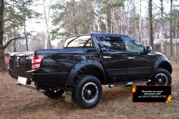 11 449 р. Молдинги дверей RA (комплект) Mitsubishi L200 5 KK,KL дорестайлинг (2015-2019) (Поверхность глянец (под окраску), Неокрашенные)  с доставкой в г. Пермь. Увеличить фотографию 2