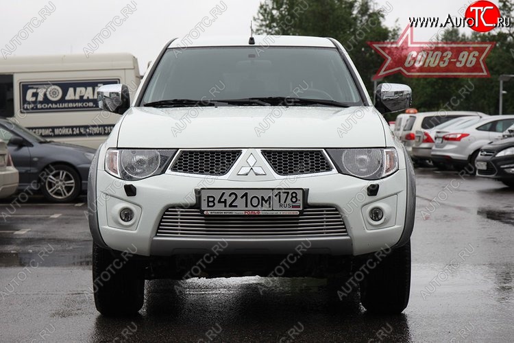 5 129 р. Декоративный элемент воздухозаборника Souz-96 (d10) Mitsubishi L200 5 KK,KL дорестайлинг (2015-2019)  с доставкой в г. Пермь