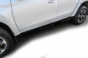 Защита порогов Slitkoff (Ø 76 мм, с проступями) Mitsubishi L200  5 KK,KL (2015-2022) дорестайлинг, рестайлинг (Сталь с полимерным покрытием. Цвет: черный)