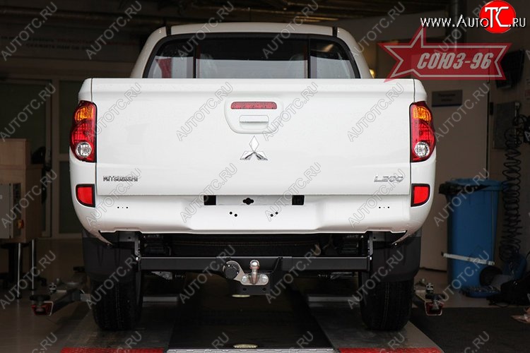 8 234 р. Фаркоп Souz-96  Mitsubishi L200  5 KK,KL (2015-2019) дорестайлинг  с доставкой в г. Пермь