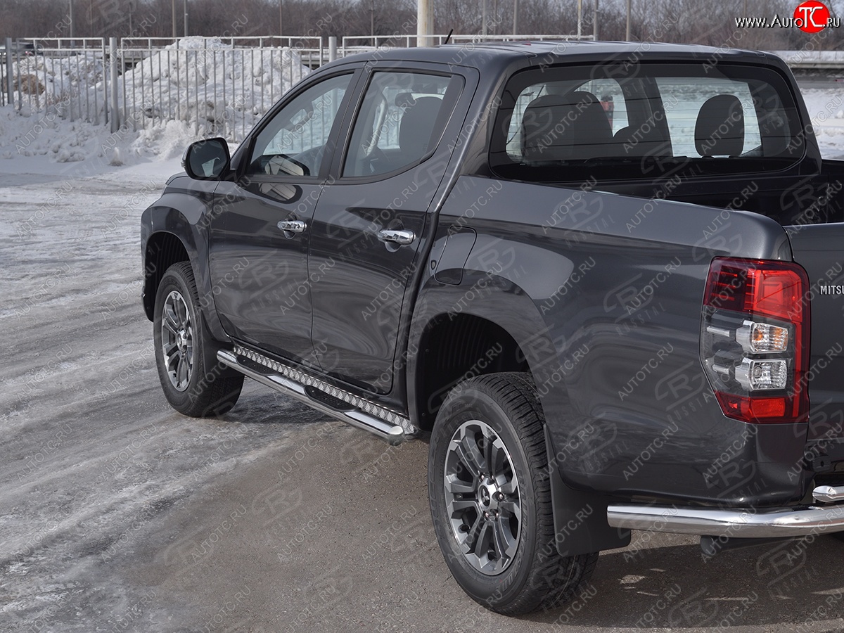 24 549 р. Защита порогов (Ø76 мм с проступью, нержавейка) SLITKOFF  Mitsubishi L200  5 KK,KL (2018-2022) рестайлинг (Металлические торцы под 90°)  с доставкой в г. Пермь