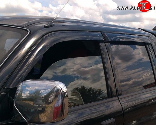 999 р. Комплект дефлекторов окон (ветровиков) 4 шт. Russtal Mitsubishi L200 3 K6T-K7T дорестайлинг (1996-2005)  с доставкой в г. Пермь