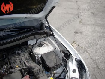 4 099 р. Упор капота MV-Tuning (двойной)  Mitsubishi Outlander  GF (2012-2022) дорестайлинг, 1-ый рестайлинг, 2-ой рестайлинг, 3-ий рестайлинг  с доставкой в г. Пермь. Увеличить фотографию 2
