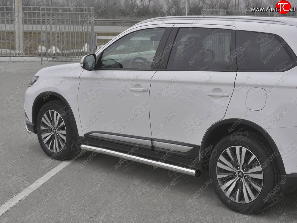 18 799 р. Защита порогов (Ø63 мм, нержавейка) SLITKOFF  Mitsubishi Outlander  GF (2018-2022) 3-ий рестайлинг (С пластиковыми заглушками на торцах)  с доставкой в г. Пермь