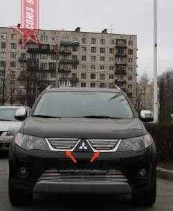 Декоративные элементы решетки радиатора Souz-96 (d10) Mitsubishi Outlander  XL (2005-2009) (CW)  дорестайлинг