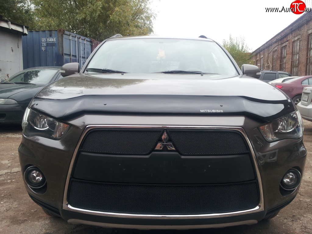 2 899 р. Сетка на бампер Russtal (черная) Mitsubishi Outlander XL (CW)  рестайлинг (2010-2013)  с доставкой в г. Пермь