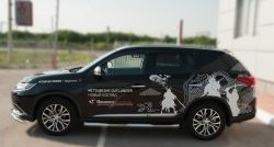 83 999 р. Защита порогов с пластиковыми вставками для ног из круглой трубы диаметром 76 мм Russtal Mitsubishi Outlander GF 2-ой рестайлинг (2015-2018) (Защита порогов с со скосами на торцах (вариант 1))  с доставкой в г. Пермь. Увеличить фотографию 4