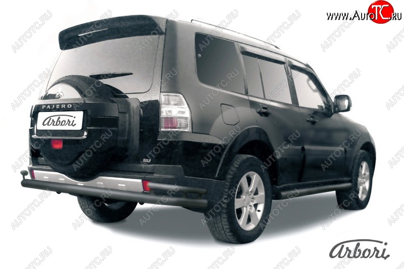 10 889 р. Защита заднего бампера Arbori (черная, 2 трубы d76 и 42 mm).  Mitsubishi Pajero  4 V90 (2014-2020) 2-ой рестайлинг  с доставкой в г. Пермь