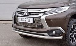 3 749 р. Защитная решётка в воздуховод бампера Berkut (нержавейка) Mitsubishi Pajero Sport QE дорестайлинг (2015-2021)  с доставкой в г. Пермь. Увеличить фотографию 2