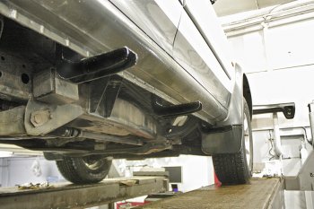 3 449 р. Комплект крепежа для подножек серии FUGA и М15 Winbo  Mitsubishi Pajero Sport  PA (1996-2008) дорестайлинг, рестайлинг  с доставкой в г. Пермь. Увеличить фотографию 2