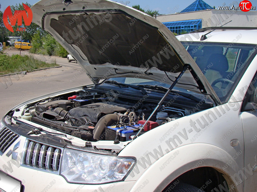 2 969 р. Упор капота MV-Tuning (одинарный) Mitsubishi Pajero Sport PB дорестайлинг (2008-2013)  с доставкой в г. Пермь