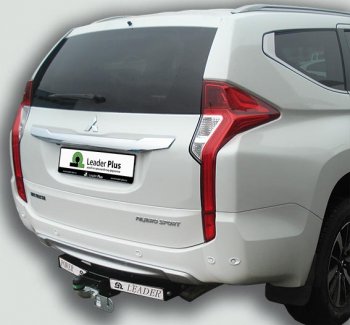Фаркоп Лидер Плюс (съемный шар тип F, с нержавеющей пластиной) Mitsubishi Pajero Sport QE дорестайлинг (2015-2021)