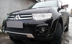 1 469 р. Сетка на бампер (рестайлинг) Russtal (черная) Mitsubishi Pajero Sport PB рестайлинг (2013-2017)  с доставкой в г. Пермь. Увеличить фотографию 2