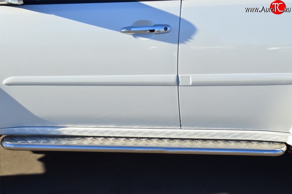 14 299 р. Широкая защита порогов с трубой диаметром 42 мм (рестайлинг) Russtal Mitsubishi Pajero Sport PB дорестайлинг (2008-2013)  с доставкой в г. Пермь