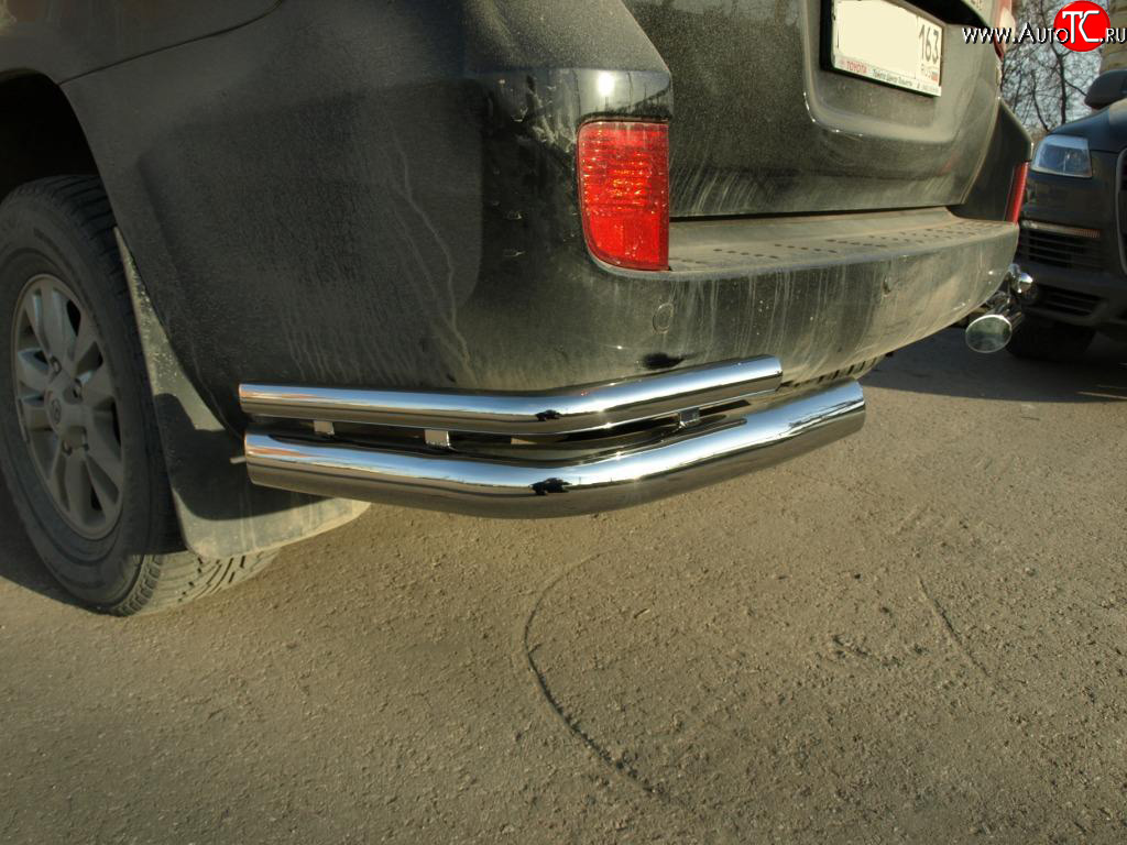 15 449 р. Защита заднего бампера в виде двойных уголков 76/42 мм на  Toyota Land Cruiser  200 (2007-2012) дорестайлинг  с доставкой в г. Пермь