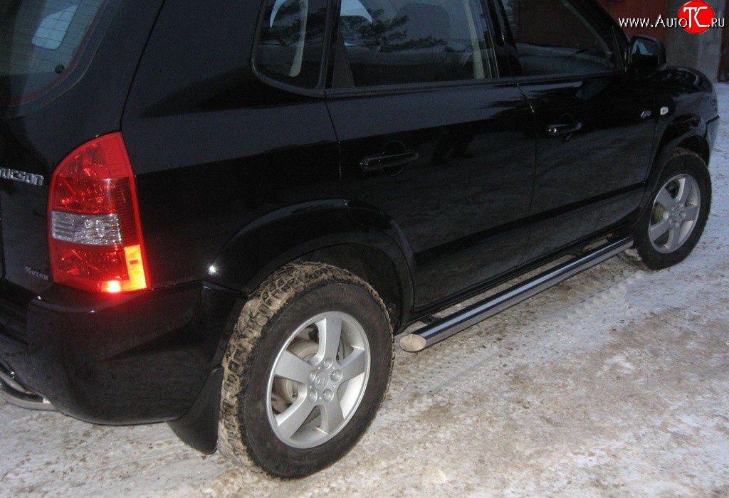 70 999 р. Защита порогов из круглой трубы диаметром d63 мм Russtal Hyundai Tucson JM (2004-2010) (Защита порогов с со скосами на торцах (вариант 1))  с доставкой в г. Пермь