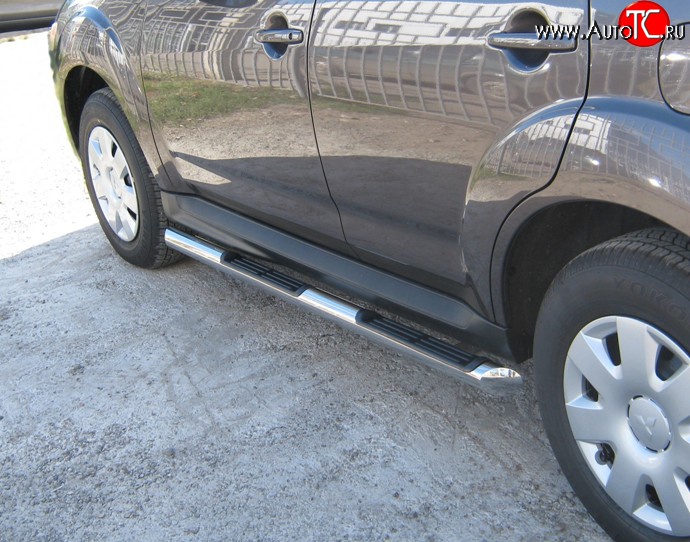 83 999 р. Защита порогов Russtal из трубы d76 мм с пластиковыми вставками для ног Mitsubishi Outlander XL (CW)  рестайлинг (2010-2013) (Защита порогов с со скосами на торцах (вариант 1))  с доставкой в г. Пермь