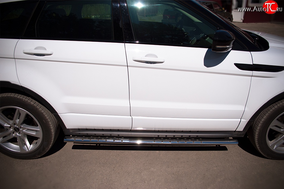 16 649 р. Защита порогов Russtal из овальной трубы с проступью (Dynamic) Land Rover Range Rover Evoque 1 L538 дорестайлинг 5 дв. (2011-2015)  с доставкой в г. Пермь