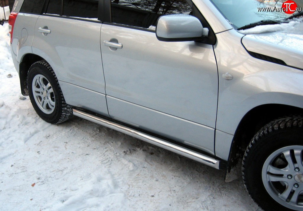 77 999 р. Защита порогов Russtal из круглой трубы диаметром 76 мм Suzuki Grand Vitara JT 5 дверей 2-ой рестайлинг (2012-2016) (Защита порогов с со скосами на торцах (вариант 1))  с доставкой в г. Пермь