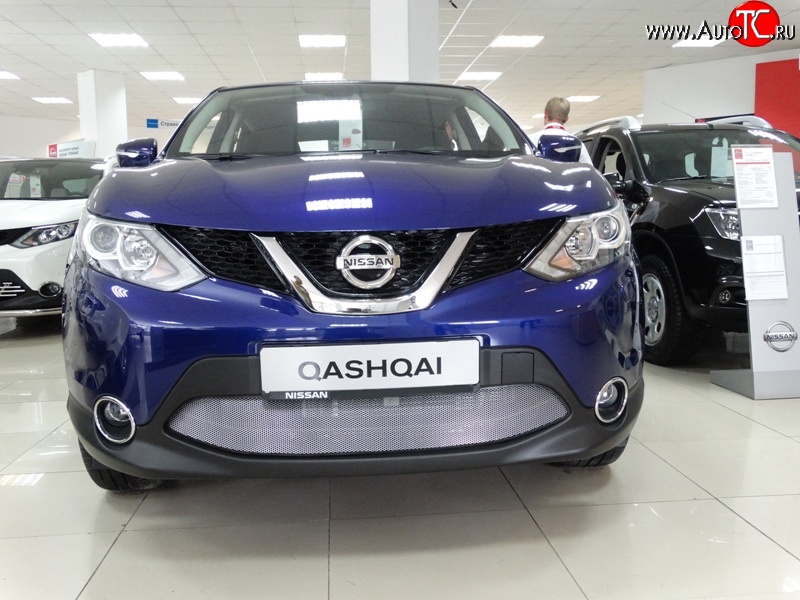 1 539 р. Сетка на бампер Russtal (хром) Nissan Qashqai 2 J11 рестайлинг (2017-2022)  с доставкой в г. Пермь