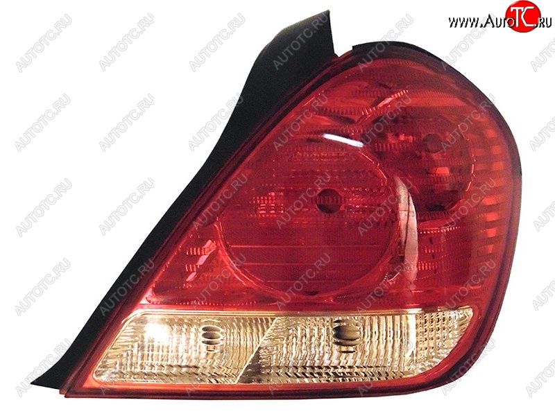 3 599 р. Правый фонарь (рестайлинг) SAT Nissan Bluebird Sylphy седан G10 дорестайлинг (2000-2003)  с доставкой в г. Пермь