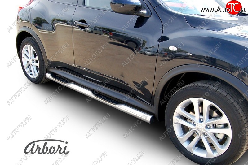 14 579 р. Защита штатных порогов 2WD Arbori (с проступью, нержавейка, d76 mm). Nissan Juke 1 YF15 рестайлинг (2014-2020)  с доставкой в г. Пермь