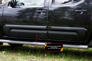 1 579 р. Молдинг двери RA (широкий, задний левый) Nissan Navara 2 D40 дорестайлинг (2004-2010) (Поверхность глянец (под покраску), Неокрашенный)  с доставкой в г. Пермь. Увеличить фотографию 2