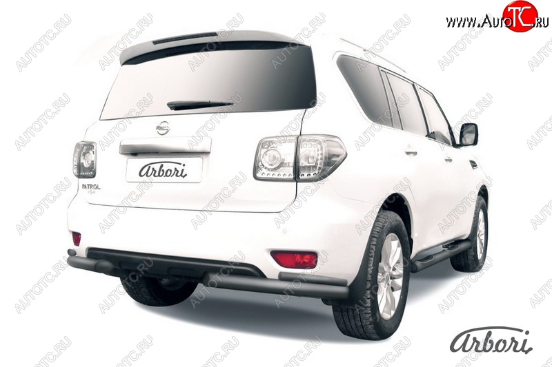11 249 р. Защита заднего бампера Arbori (уголки, черная, 2 трубы d76 и 42 mm). Nissan Patrol 6 Y62 дорестайлинг (2010-2014)  с доставкой в г. Пермь