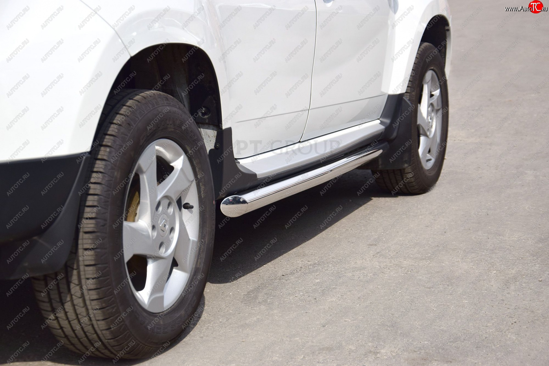 21 599 р. Защита порогов вогнутая из трубы Ø63 Petroil Tuning  Nissan Terrano  D10 (2013-2022), Renault Duster  HS (2010-2015) (Нержавеющая полированная сталь)  с доставкой в г. Пермь