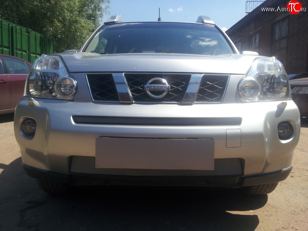 1 539 р. Нижняя сетка на бампер Russtal (хром) Nissan X-trail 2 T31 дорестайлинг (2007-2011)  с доставкой в г. Пермь