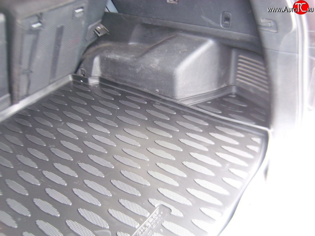 1 699 р. Коврик в багажник (комплектация SE-B 2 кармана) Aileron (полиуретан) Nissan X-trail 2 T31 дорестайлинг (2007-2011)  с доставкой в г. Пермь