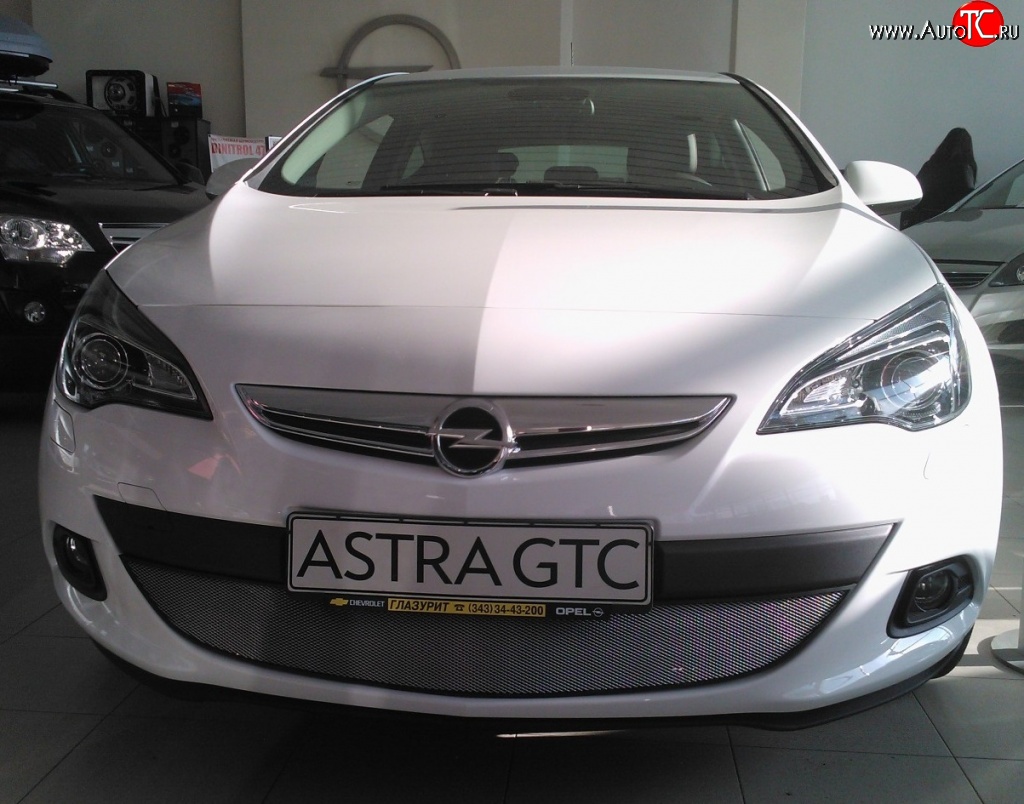 1 539 р. Сетка на бампер GTC Russtal (хром) Opel Astra J хэтчбек 5 дв. дорестайлинг (2009-2012)  с доставкой в г. Пермь