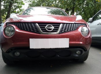 Защитная сетка в бампер (низ, ячейка 3х7 мм) Стрелка11 Стандарт Nissan Juke  1 YF15 (2010-2014) дорестайлинг (Чёрная)