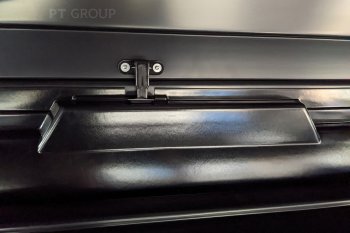 30 989 р. Автобокс PT GROUP (650л., 225x45x88, двустороннее открывание) Active L серый   (Серый)  с доставкой в г. Пермь. Увеличить фотографию 8