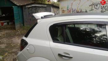 Верхний универсальный спойлер Альбатрос Honda Mobilio 2 DD4,DD5 1-ый рестайлинг (2017-2019)