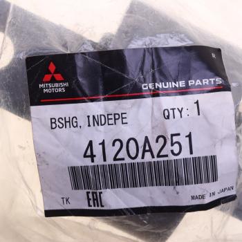 5 699 р. Сайлентблок MITSUBISHI Outlander (14-) рычага заднего продольного OE MITSUBISHI 4120a251 MITSUBISHI 4120a251  с доставкой в г. Пермь. Увеличить фотографию 3