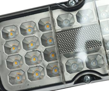 749 р. Фонарь задний ГАЗ,ЗИЛ,КАМАЗ,МАЗ светодиодный 1224V дымчатый SKV SKV 132.3716-32т  с доставкой в г. Пермь. Увеличить фотографию 3