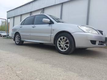 3 499 р. Пластиковые накладки порогов Фанат Тюнинг  Mitsubishi Lancer  9 CS (2000-2009) седан дорестайлинг, седан 1-ый рестайлинг, универсал 1-ый рестайлинг, седан 2-ой рестайлинг, универсал 2-ой рестайлинг (неокрашенные (глянец под окраску))  с доставкой в г. Пермь. Увеличить фотографию 3
