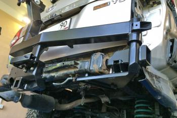 93 329 р. Калитка РИФ с фаркопом в штатный задний бампер Toyota Land Cruiser 200 2008-2015 под штатное колесо, с подсветкой номера РИФ rif200-80001  с доставкой в г. Пермь. Увеличить фотографию 7