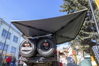 53 679 р. Маркиза автомобильная РИФ безопорная, веерная 2,3х2 м (правая) РИФ rifav042023802  с доставкой в г. Пермь. Увеличить фотографию 4