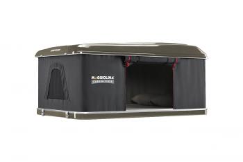 596 529 р. Палатка на крышу автомобиля AUTOHOME MAGGIOLINA CARBON FIBER SMALL, тент серый, лестница 215 мм AUTOHOME Zifer Italia S.r.l mcf-01  с доставкой в г. Пермь. Увеличить фотографию 1