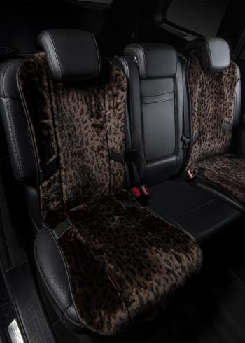 14 949 р. Накидка на сиденье (1 место Р. 7519 натур. мех) Меховая Lord Autofashion   (орех-леопард, строчка черная)  с доставкой в г. Пермь. Увеличить фотографию 8
