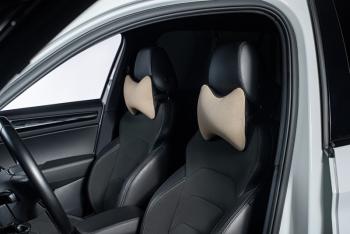 287 р. Подушка-косточка (Илана+Орегон) Lord Autofashion Volkswagen Caravelle T6 дорестайлинг (2015-2019) (бежевый, строчка бежевая)  с доставкой в г. Пермь. Увеличить фотографию 3