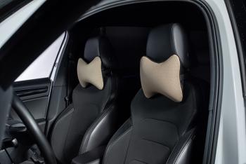 329 р. Подушка-косточка (Илана+Орегон) Lord Autofashion   (черный, строчка бежевая)  с доставкой в г. Пермь. Увеличить фотографию 3